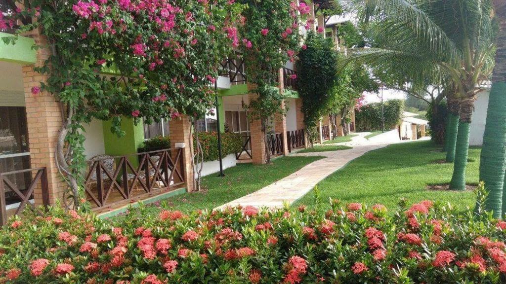 Апартаменты Arituba Tropical Низия-Флореста Экстерьер фото